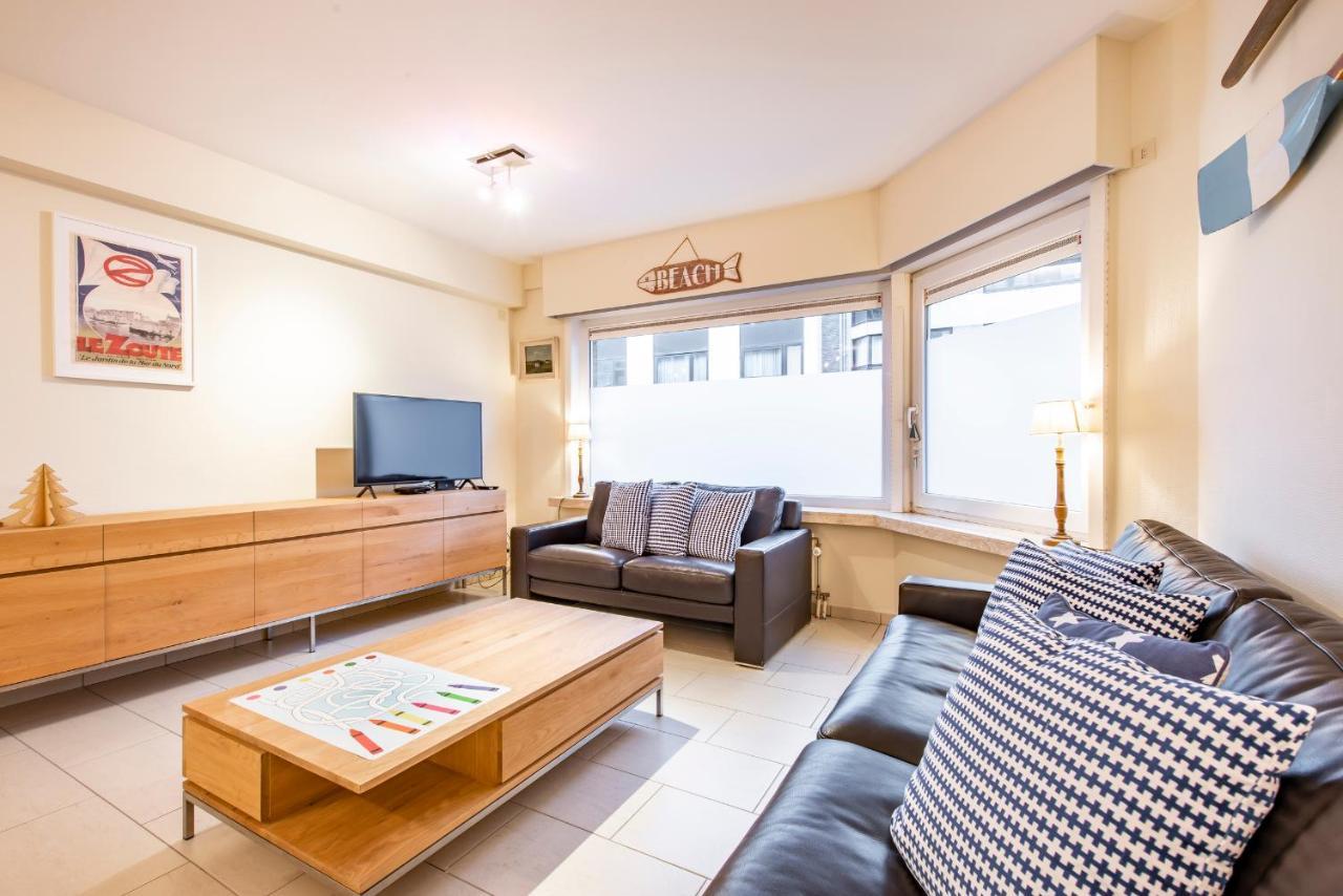 Apartment Centrally Located In *